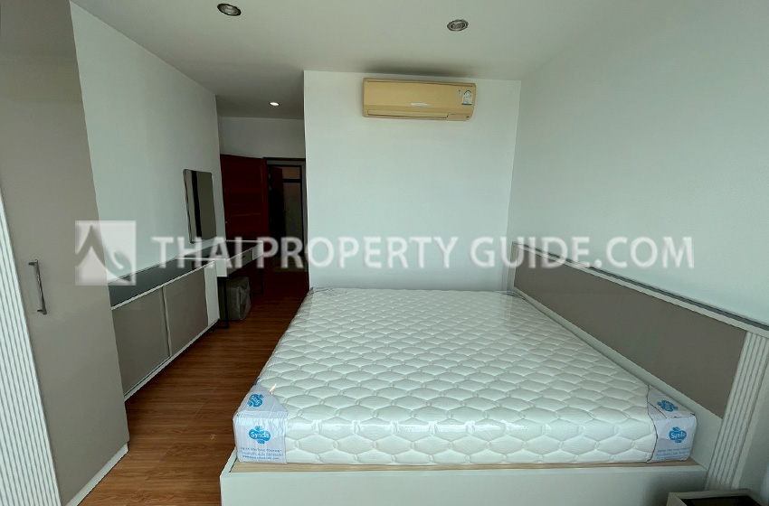 Condominium in Sathorn 